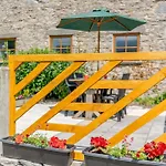 2 Bed In Ulverston Oc-83453 *