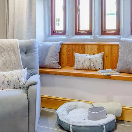 2 Bed In Ulverston Oc-83453 Casa de Férias