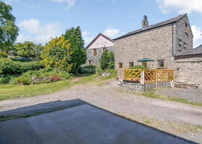 2 Bed In Ulverston Oc-83453 *